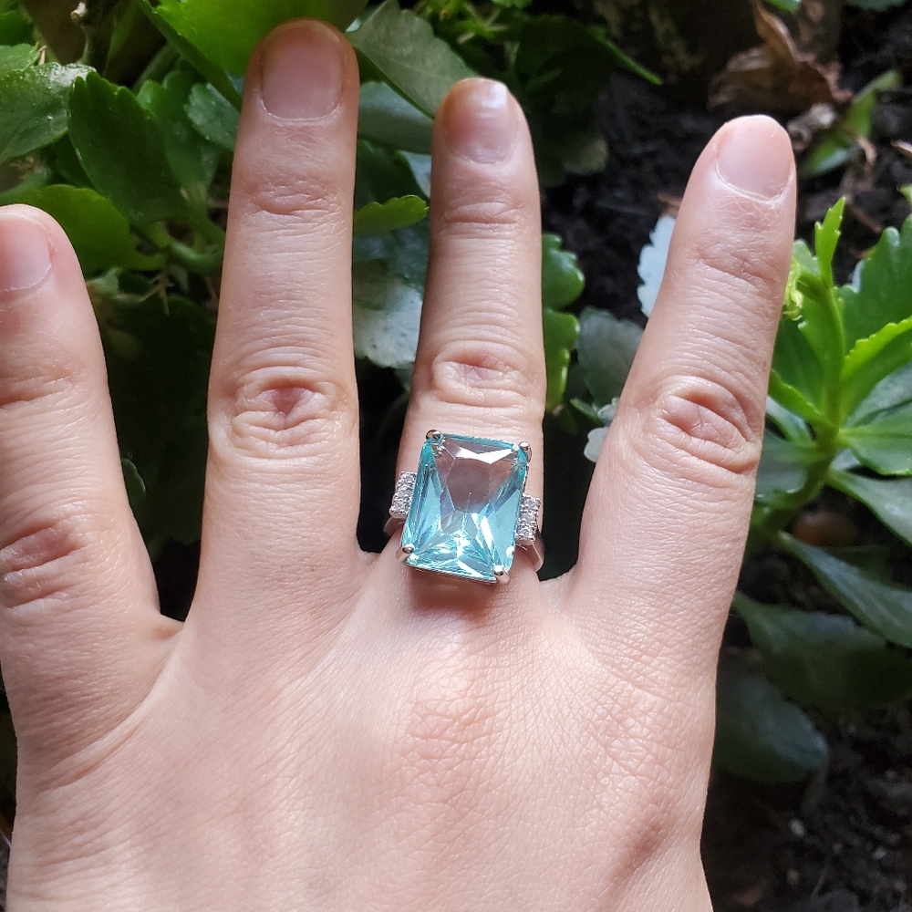 NWOT Silver Aquamarine Ring - Picture 15 of 16
